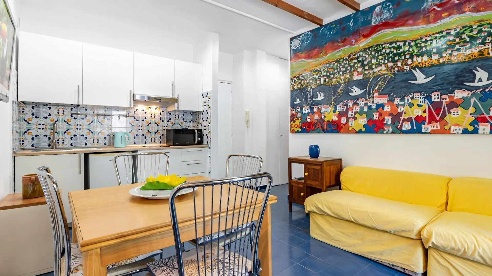 アパート Taormina Comfy Apt - A Few Steps From The Beach マッゼオ イタリア